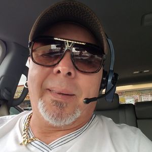 Meet your Posher, Livan